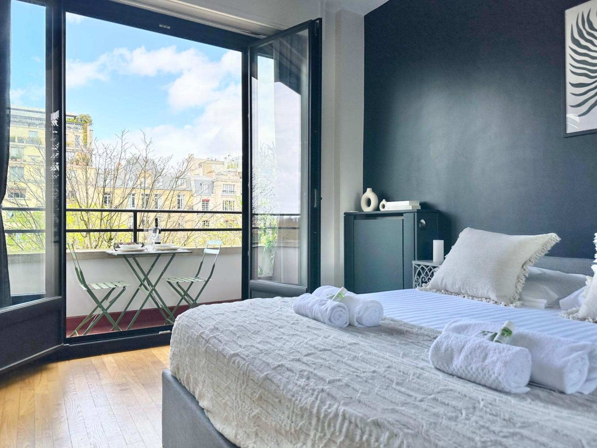 Stylish Apartment With A Balcony In פריז מראה חיצוני תמונה